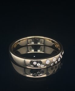 Alternative view of Ring bellaluce