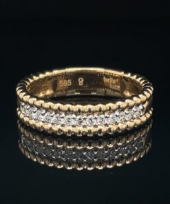 Alternative view of Ring bellaluce