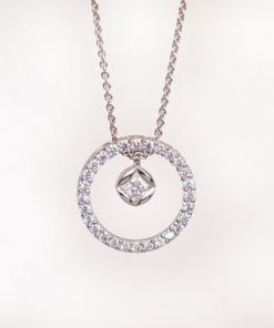 Anhänger mit Kette bellaluce "Kreis mit Raute"