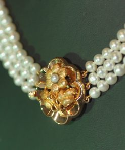 Alternative view of Collier Perle mit einer Schließe, Blüte